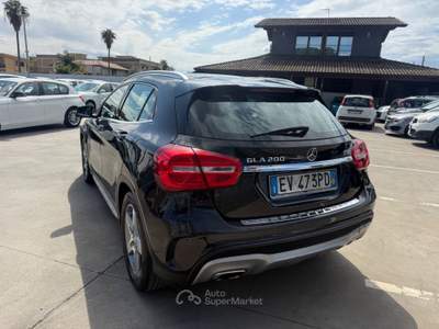 Mercedes-Benz GLA Mercedes gla 200 premium automatica Nero usata Qualiano