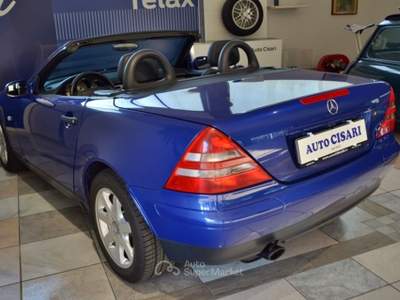 Mercedes-Benz SLK Splendida YOUNGTIMER Blu/Azzurro usata MARNATE