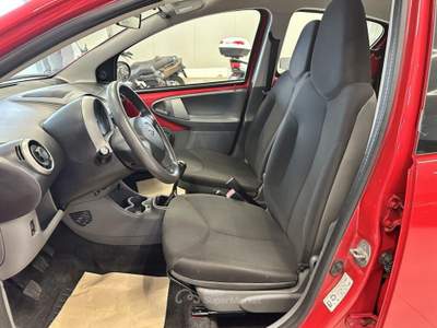 Toyota Aygo 1.0 VVT-i Sol Rosso usata Moncalieri