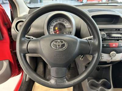 Toyota Aygo 1.0 VVT-i Sol Rosso usata Moncalieri