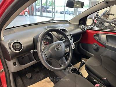 Toyota Aygo 1.0 VVT-i Sol Rosso usata Moncalieri