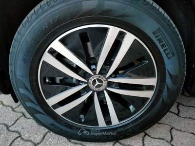 Mercedes-Benz Classe GLB D BUSINESS EXTRA 8M./LED/SEDILI SPORT/DISPLAY MAXI Nero usata Rubano