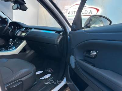 Land Rover Range Rover Evoque Range Evoque 2.0 eD4 5p. SE Dynamic Bianco usata Prato
