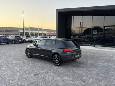 Seat Leon 1.5 TGI 5p. FR ANCHE PER NEOPATENTATI Grigio usata Russi