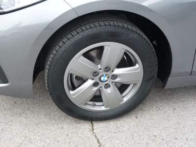 BMW Serie 1 116d 116 d 5p. Business Advantage STEPTRONIC Grigio usata Tolentino
