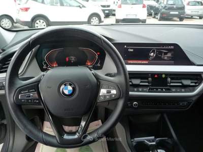 BMW Serie 1 116d 116 d 5p. Business Advantage STEPTRONIC Grigio usata Tolentino