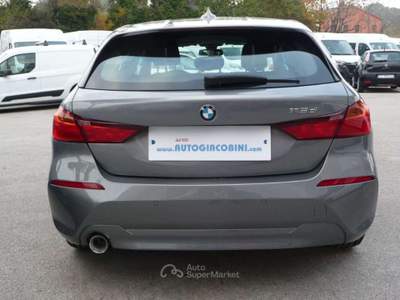 BMW Serie 1 116d 116 d 5p. Business Advantage STEPTRONIC Grigio usata Tolentino