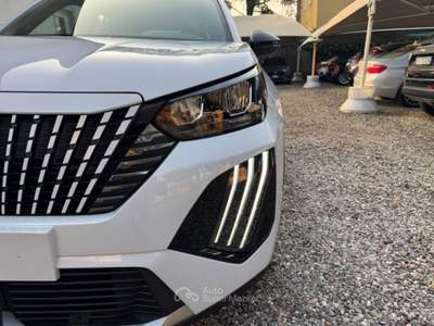 Peugeot 2008 PureTech 100 S&S Allure Bianco usata Castiglione Olona
