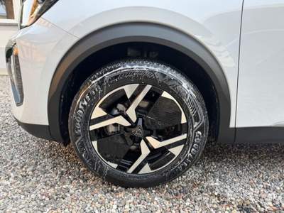 Peugeot 2008 PureTech 100 S&S Allure Bianco usata Castiglione Olona