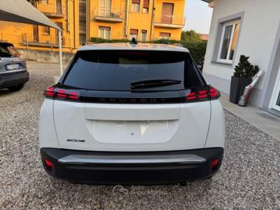 Peugeot 2008 PureTech 100 S&S Allure Bianco usata Castiglione Olona