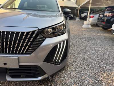 Peugeot 2008 PureTech 100 S&S Allure Grigio usata Castiglione Olona