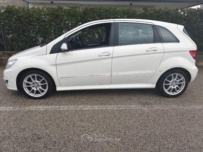 Mercedes-Benz Classe B CDI Executive ( TAGLIANDATA ) Bianco usata Vicenza