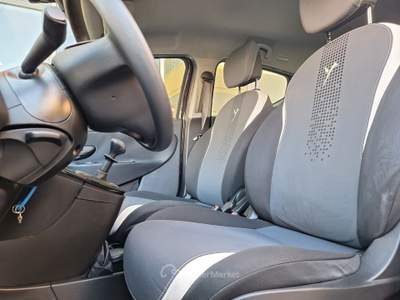 Lancia Ypsilon 5 porte GPL Ecochic Gold Lilla usata Castellana Grotte