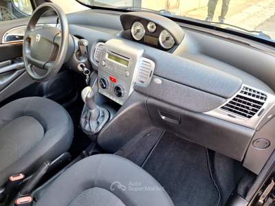 Lancia Ypsilon 75 CV Platinum Nero usata Castellana Grotte