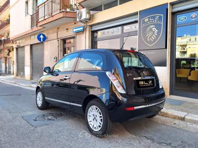 Lancia Ypsilon 75 CV Platinum Nero usata Castellana Grotte