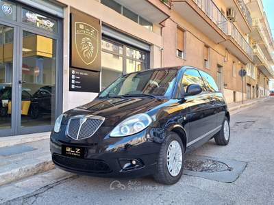 Lancia Ypsilon 75 CV Platinum Nero usata Castellana Grotte