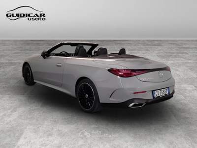 Mercedes-Benz CLE 220 d AMG Line Premium Plus 9G-Tronic Plus Grigio usata Lucca