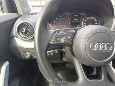 Audi Q2 30 1.6 TDI Admired S tronic Grigio usata Lucca