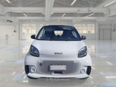 Smart ForTwo EQ Passion Bianco usata Milano