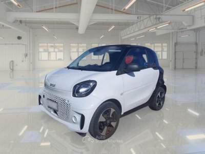 Smart ForTwo EQ Passion Bianco usata Milano