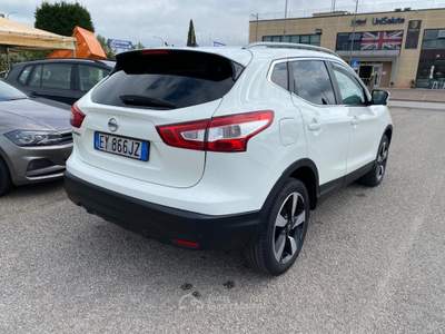 Nissan Qashqai 1.6 dCi 2WD 360 Bianco usata Sinalunga