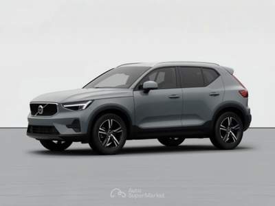 Volvo XC40 CORE B3 AUTO PREZZO PROMO FINO A FINE MESE Grigio usata San Fior