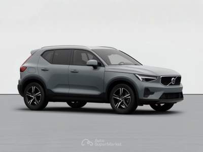 Volvo XC40 CORE B3 AUTO PREZZO PROMO FINO A FINE MESE Grigio usata San Fior