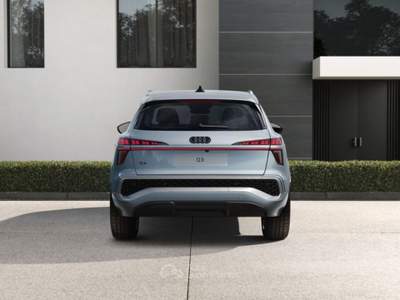 Audi Q3 Audi  SUV Business TFSI  110 kW S tronic Grigio usata San Fior