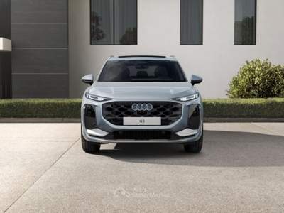 Audi Q3 Audi  SUV Business TFSI  110 kW S tronic Grigio usata San Fior