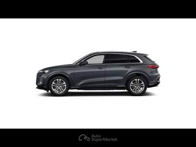 Audi TT Audi Q5 SUV Business Advanced TDI  150 kW S tronic Grigio usata San Fior