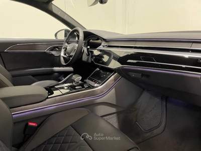 Audi A8 60 TFSIe QUATTRO TIPTRONIC Argento usata San Fior