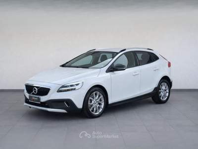 Volvo V40 Cross Country 2.0 d2 BUSINESS PLUS geartronic my19 Bianco usata San Fior