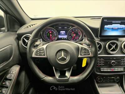 Mercedes-Benz CLA SSE  A 250 4 MATIC AUTO MY 16 PREMIUM Nero usata San Fior