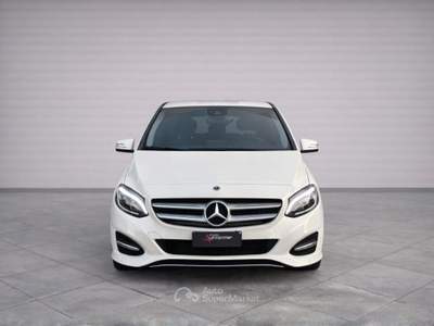 Mercedes-Benz CLA SSE B 220 SPORT 4MATIC AWD AUTO Bianco usata San Fior