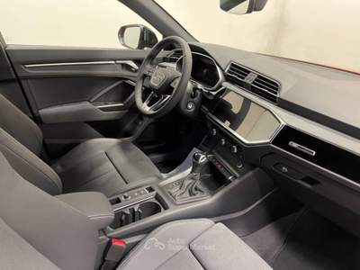 Audi Q3 SPORTBACK 45 TFSIe S-TRONIC IDENTITY BLACK Arancione usata San Fior