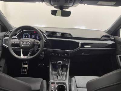 Audi Q3 SPORTBACK 45 TFSIe S-TRONIC IDENTITY BLACK Arancione usata San Fior