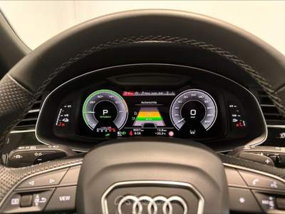 Audi Q8 55 TFSI e TIPTRONIC QUATTRO S-LINE PLUS Blu/Azzurro usata San Fior