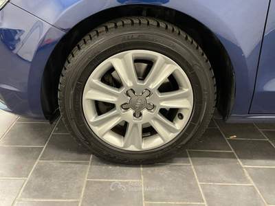 Audi A1 1.6 TDI 105 CV Attraction-UNIPRO Blu/Azzurro usata Fossano