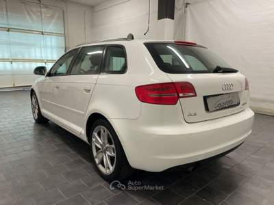 Audi A3 Sportback 2.0 TDI 140cv Ambition-UNIPRO Bianco usata Fossano