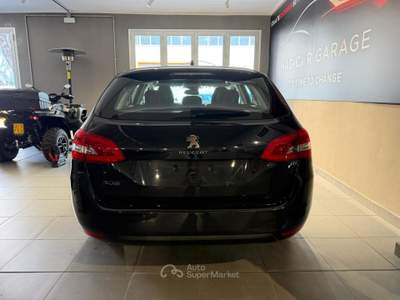 Peugeot 308 308 SW 1.5 BLUEHDI ACTIVE 130 CV Grigio usata Pomezia
