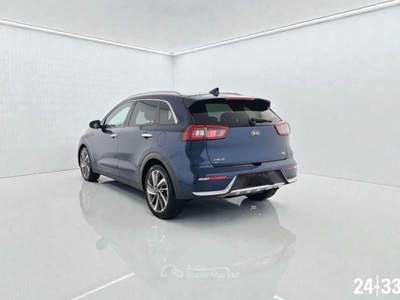 Kia Niro Niro I 2017 1.6 gdi hev Energy dct my17 Blu/Azzurro usata San Benedetto del Tronto