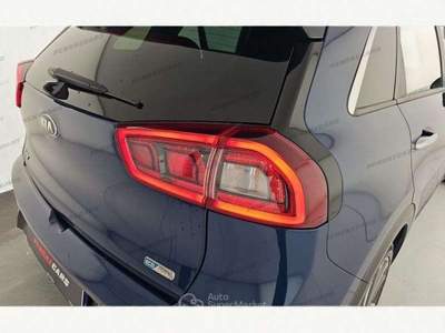 Kia Niro Niro I 2017 1.6 gdi hev Energy dct my17 Blu/Azzurro usata San Benedetto del Tronto