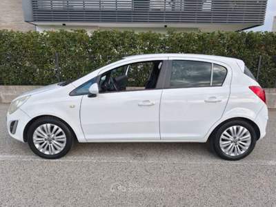 Opel Corsa G.P.L. Tech ( TAGLIANDATA ) Bianco usata Vicenza