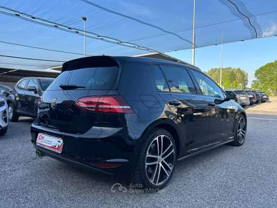 Volkswagen Golf Golf 5p 2.0 tdi Gtd dsg Nero usata NOALE