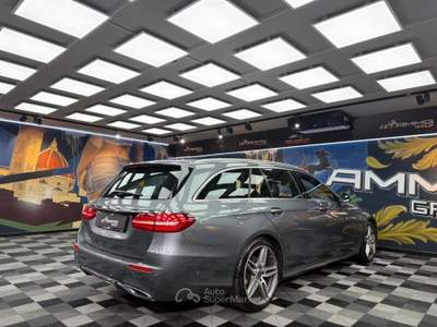 Mercedes-Benz Classe E E 220 d S.W. Auto Premium (222) Grigio usata Calenzano