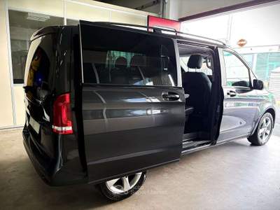 Mercedes-Benz Classe V Compact 300 d Sport 4matic auto - Unico proprietario - Iva esposta Grigio usata Trento