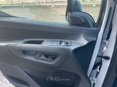 Fiat Doblò Doblo Doblò 1.5 BlueHdi 100CV PL-TN Van LH1 Bianco usata Gozzano