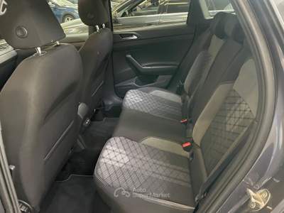 Volkswagen Taigo DSG R-Line Grigio usata Gozzano