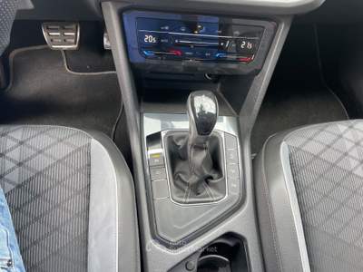 Volkswagen Tiguan SCR DSG R-Line Telecamera Blu/Azzurro usata Gozzano