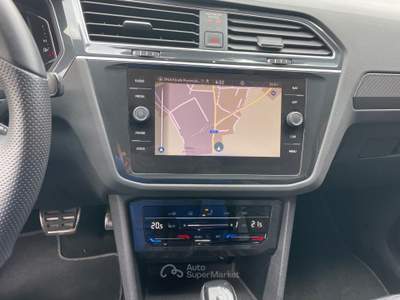 Volkswagen Tiguan SCR DSG R-Line Telecamera Blu/Azzurro usata Gozzano